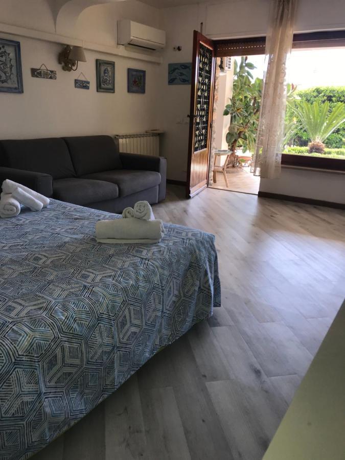 Un Ospite A Fontania Bed & Breakfast Gaeta Exterior photo